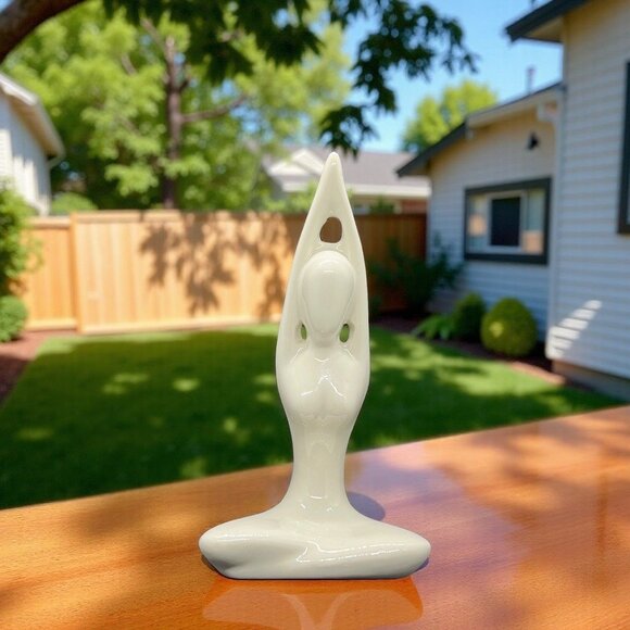 Abstract Modern White Ceramic Figurine Sculpture 6 Decorative yoga - Picture 1 of 3